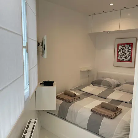 Apartment ,superbe Terrasse 40m2 , Vieux , Centre *